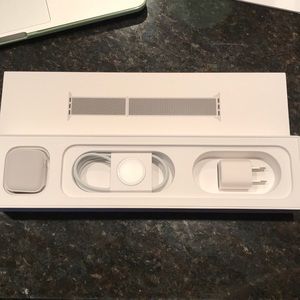 Used Apple Watch series 1 size 38 mm with NEW band